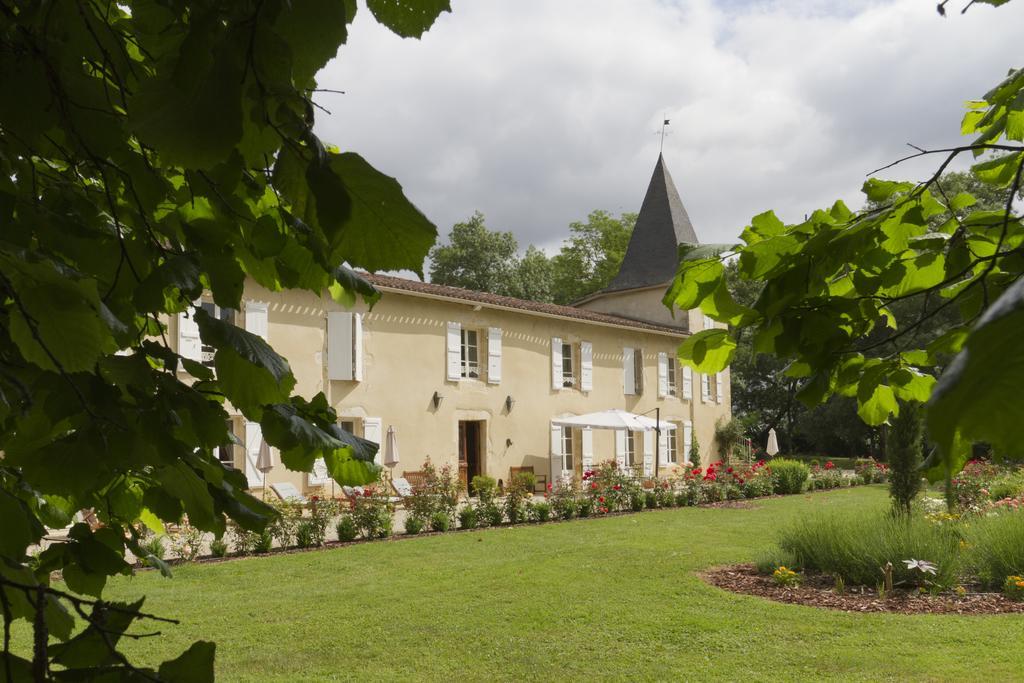 Maison D'Hotes De Charme Les Bruhasses Condom Luaran gambar