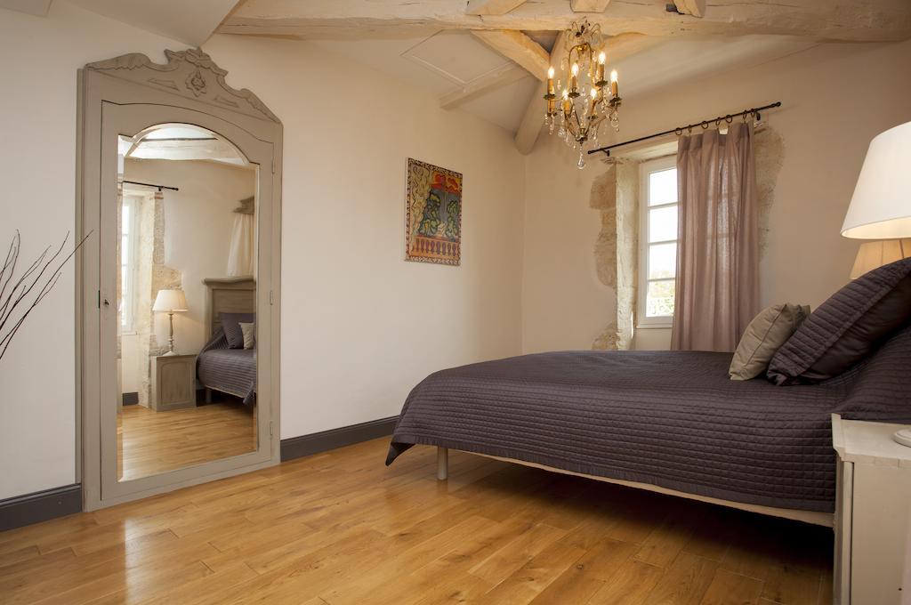 Maison D'Hotes De Charme Les Bruhasses Condom Bilik gambar